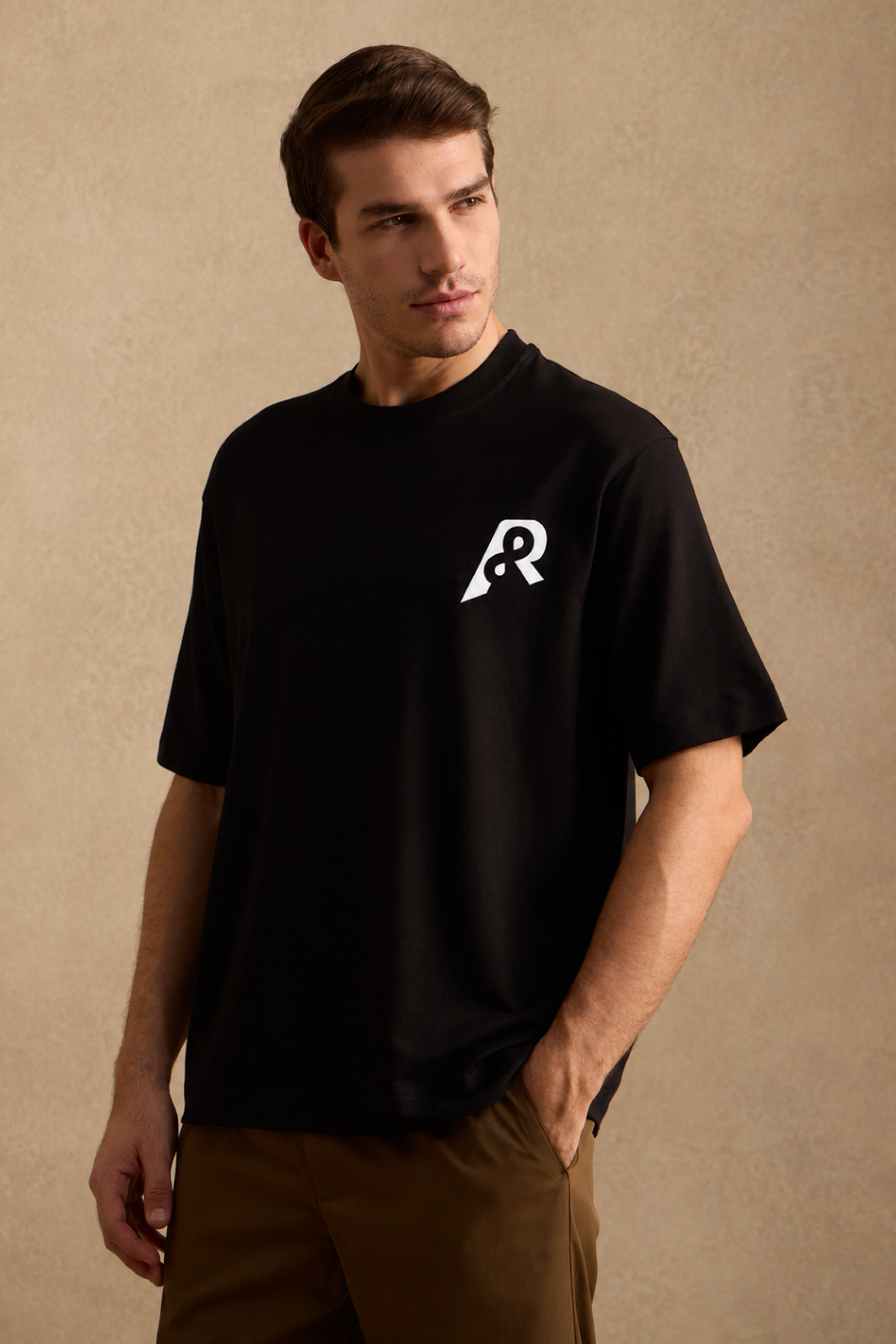 THE BAMBOO CREW TSHIRT IN DEEP BLACK