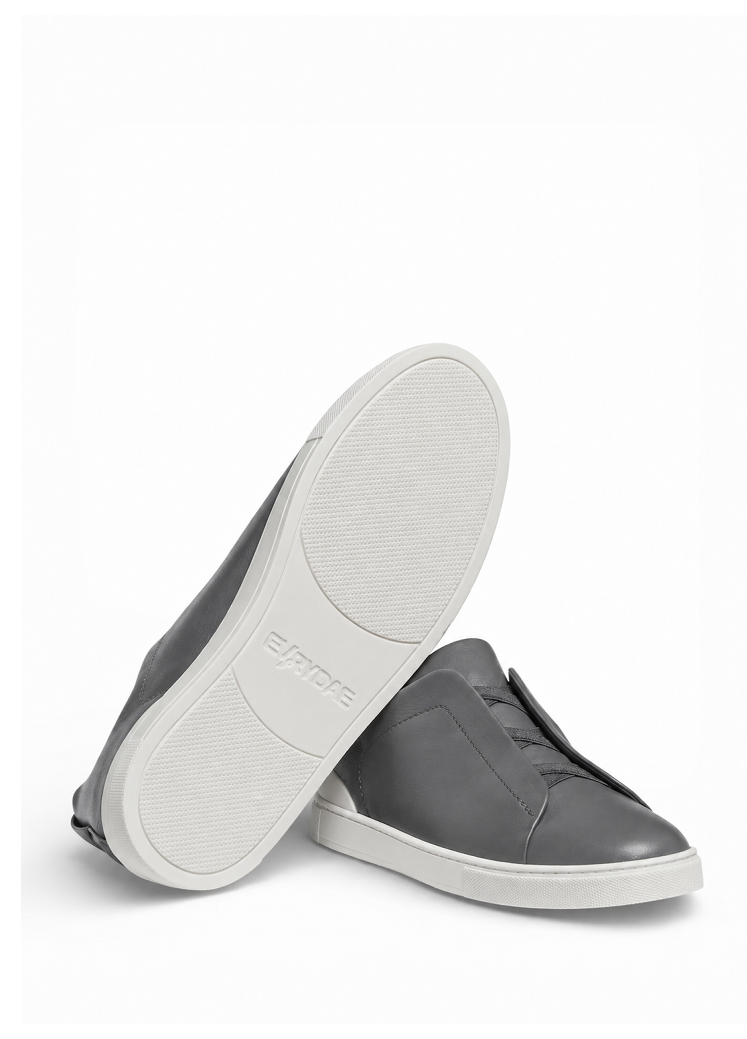ICONIC TRIPPLE BAND SNEAKER