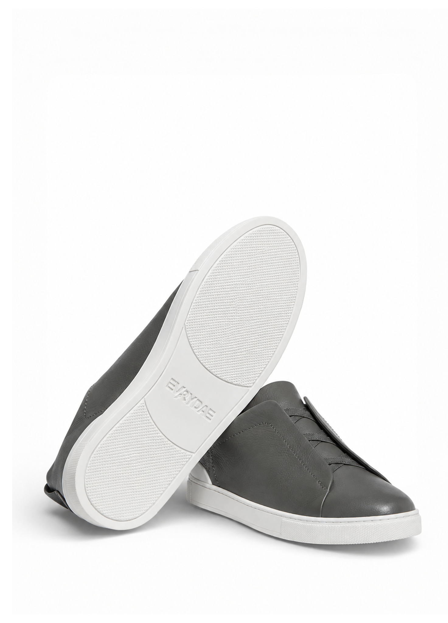 ICONIC TRIPPLE BAND SNEAKER