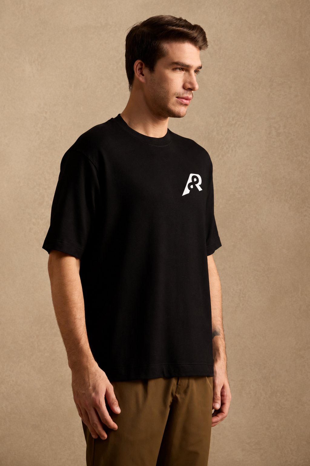 THE BAMBOO CREW TSHIRT IN DEEP BLACK