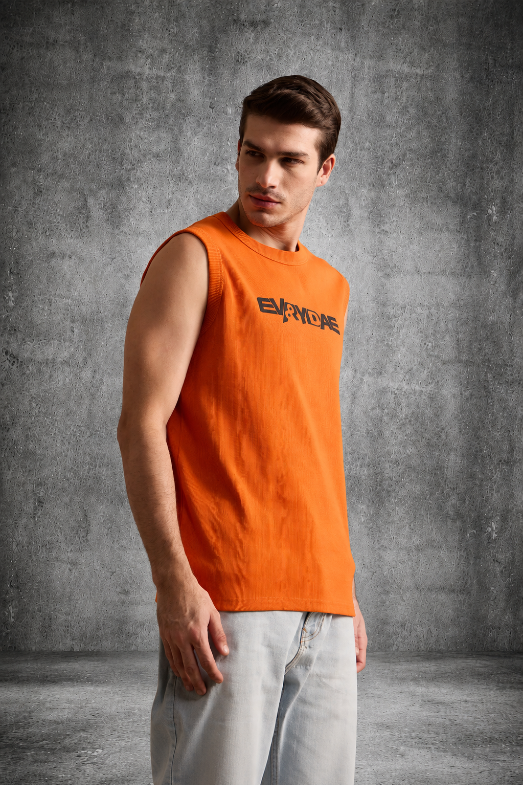 RIBBED MUSCLE TANK IN AMBER ORANGE