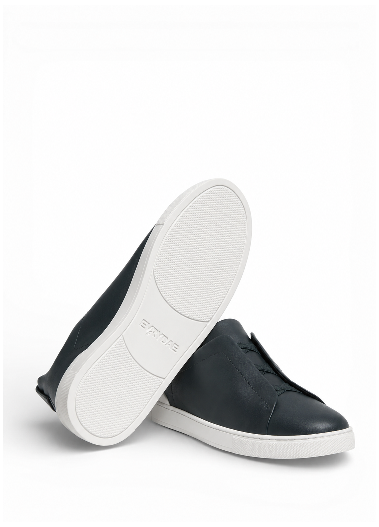 ICONIC TRIPPLE BAND SNEAKER