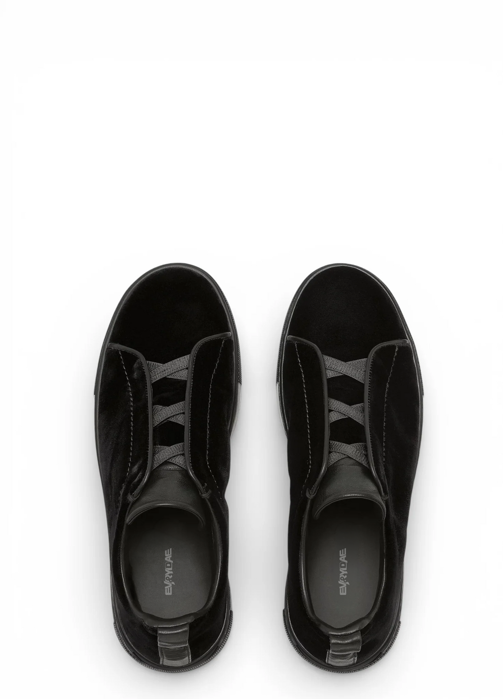 ICONIC TRIPPLE BAND SNEAKER