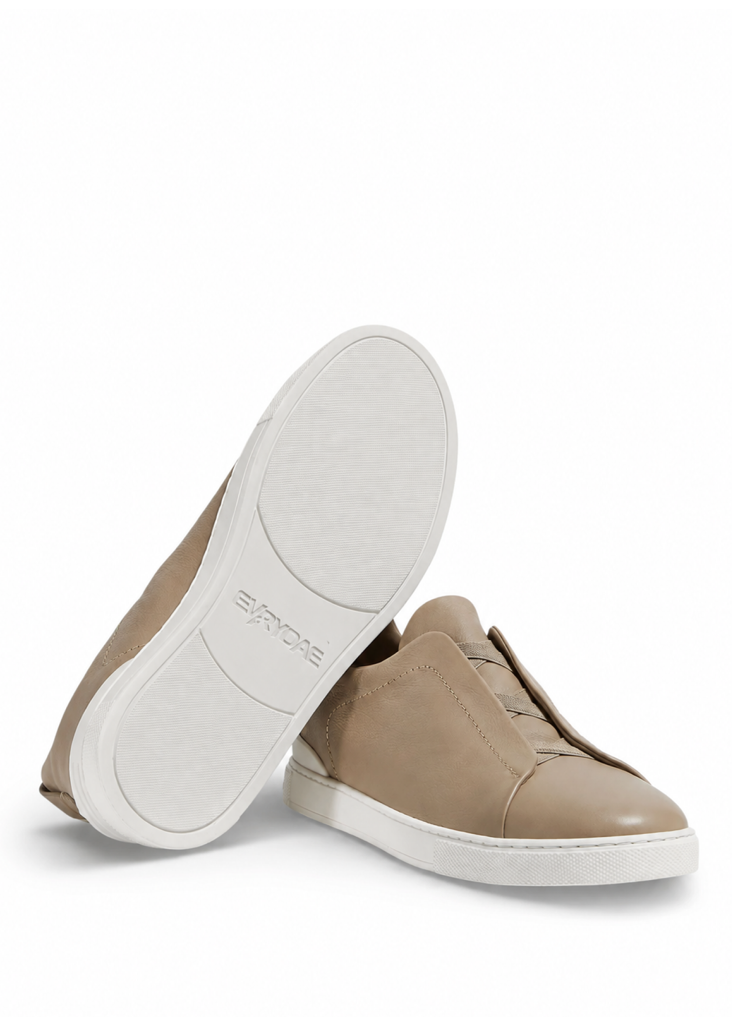 ICONIC TRIPPLE BAND SNEAKER