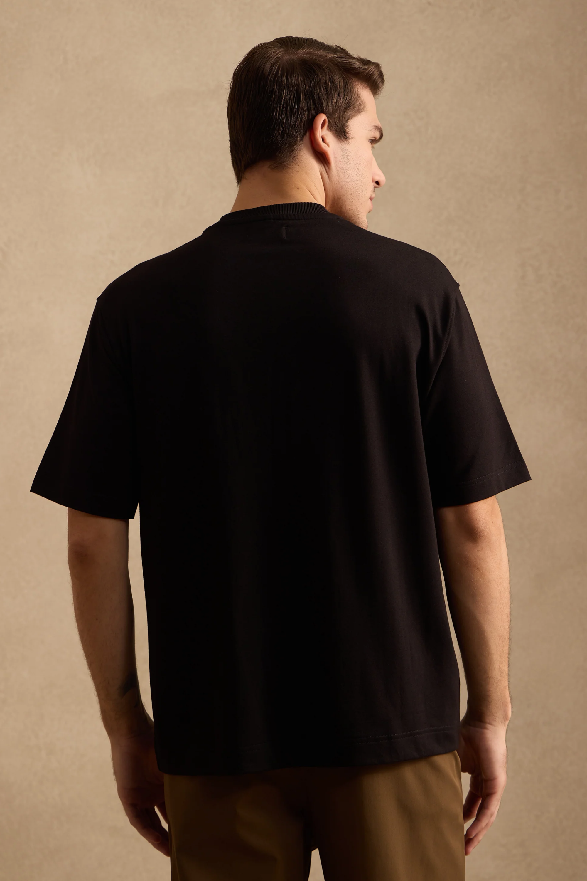 THE BAMBOO CREW TSHIRT IN DEEP BLACK
