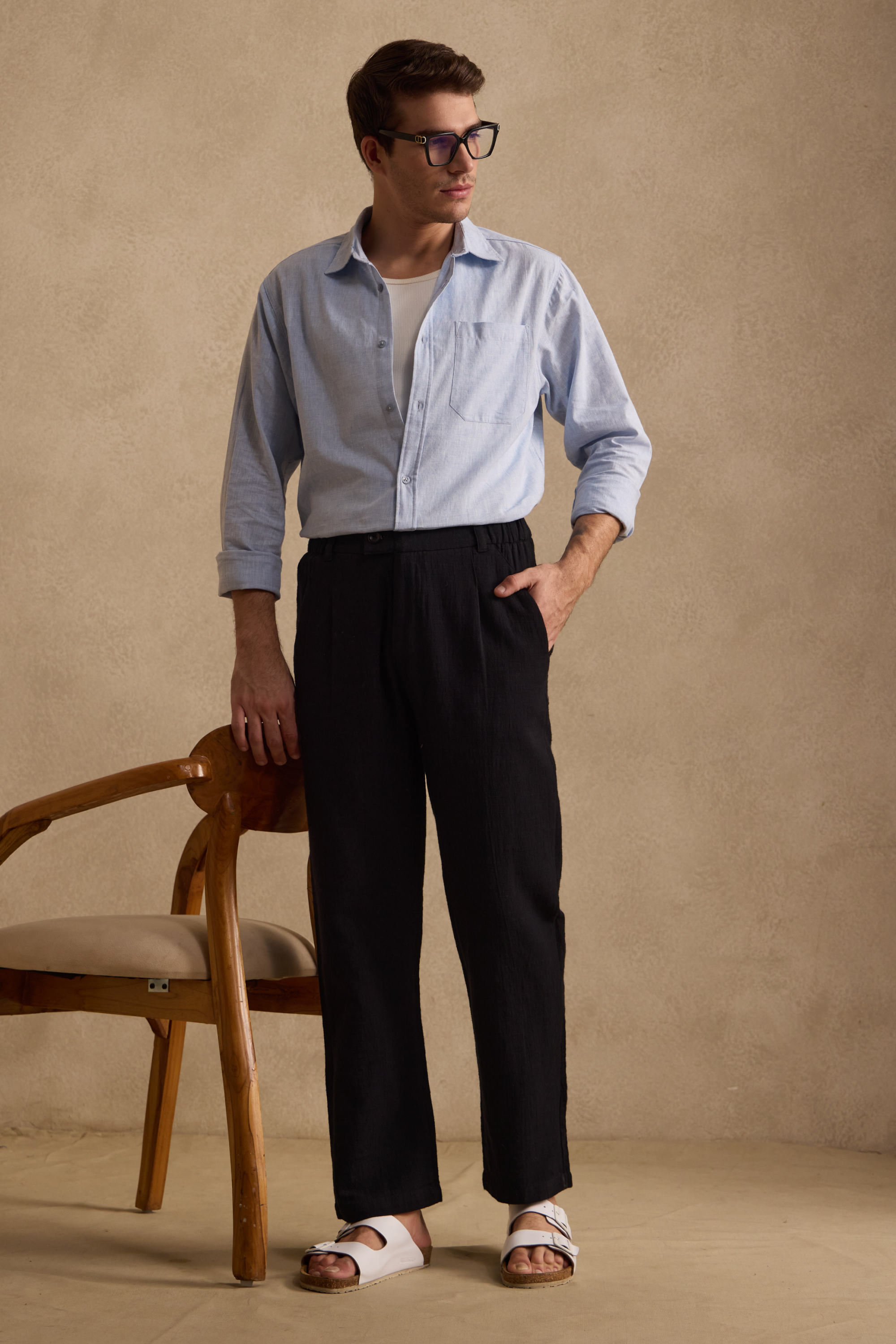 THE SEOUL LINEN PANTS IN DEEP BLACK