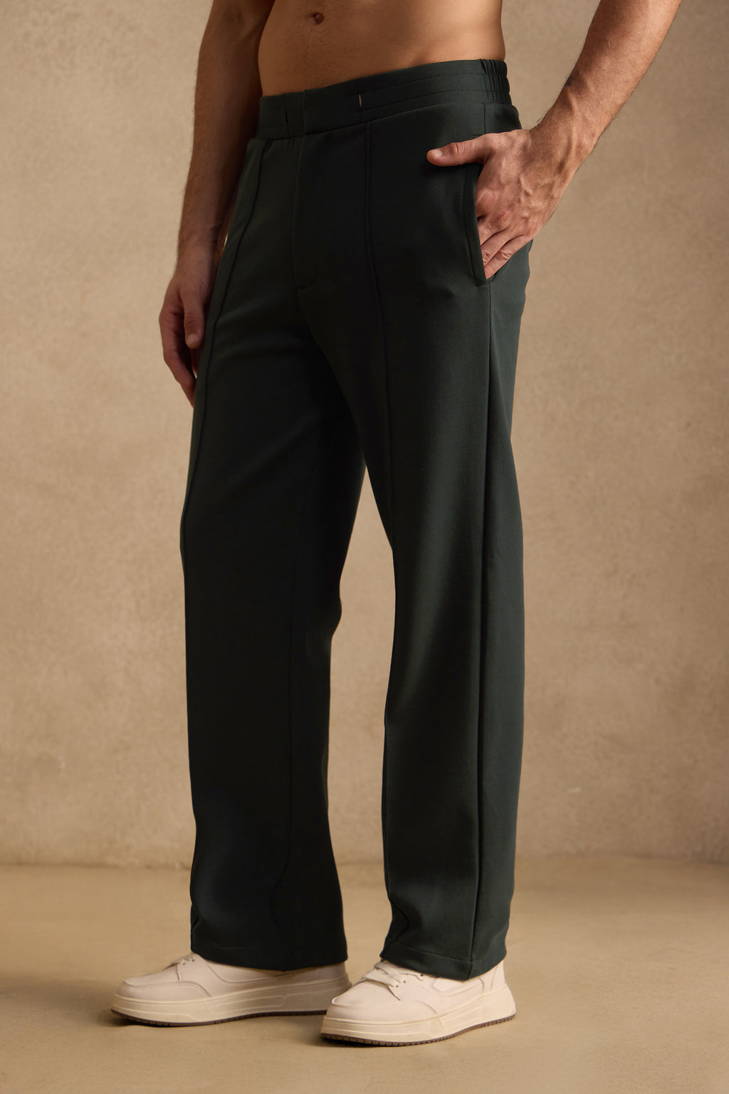 EVRYDAE PIN TUCK PANTS