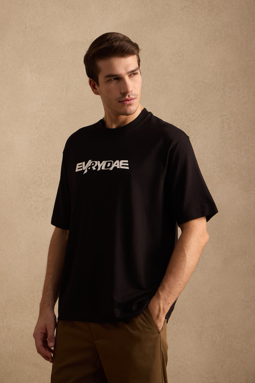THE BAMBOO CREW TSHIRT IN DEEP BLACK