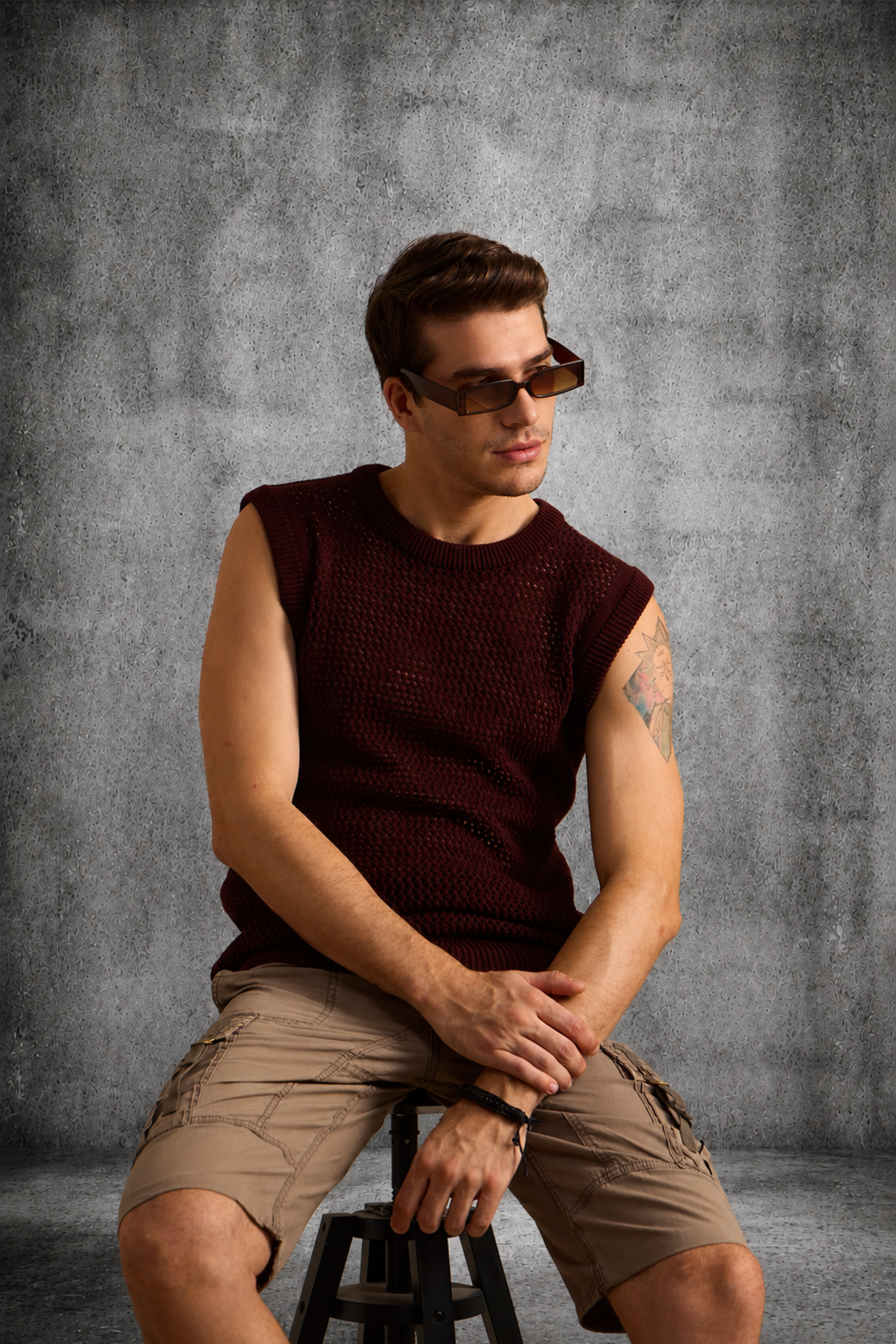 MESH KNIT TANK IN BURGUNDY