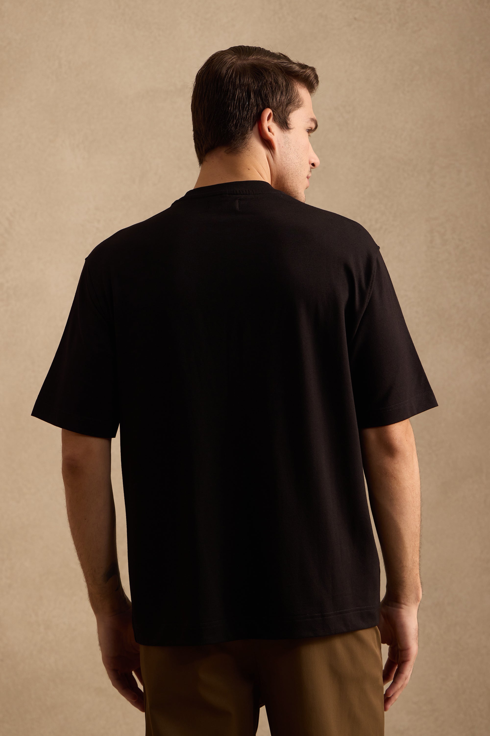 THE BAMBOO CREW TSHIRT IN DEEP BLACK