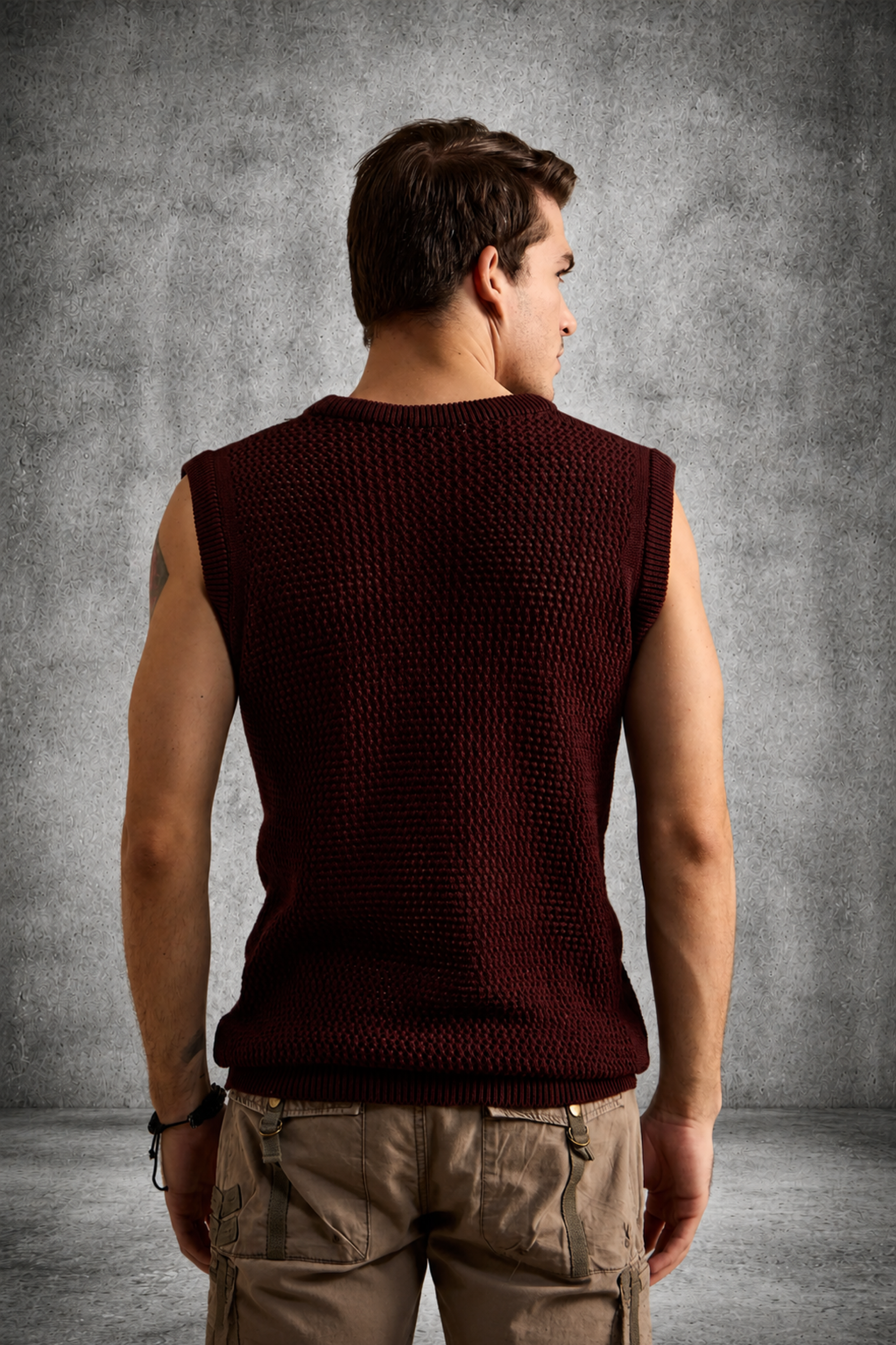 MESH KNIT TANK IN BURGUNDY
