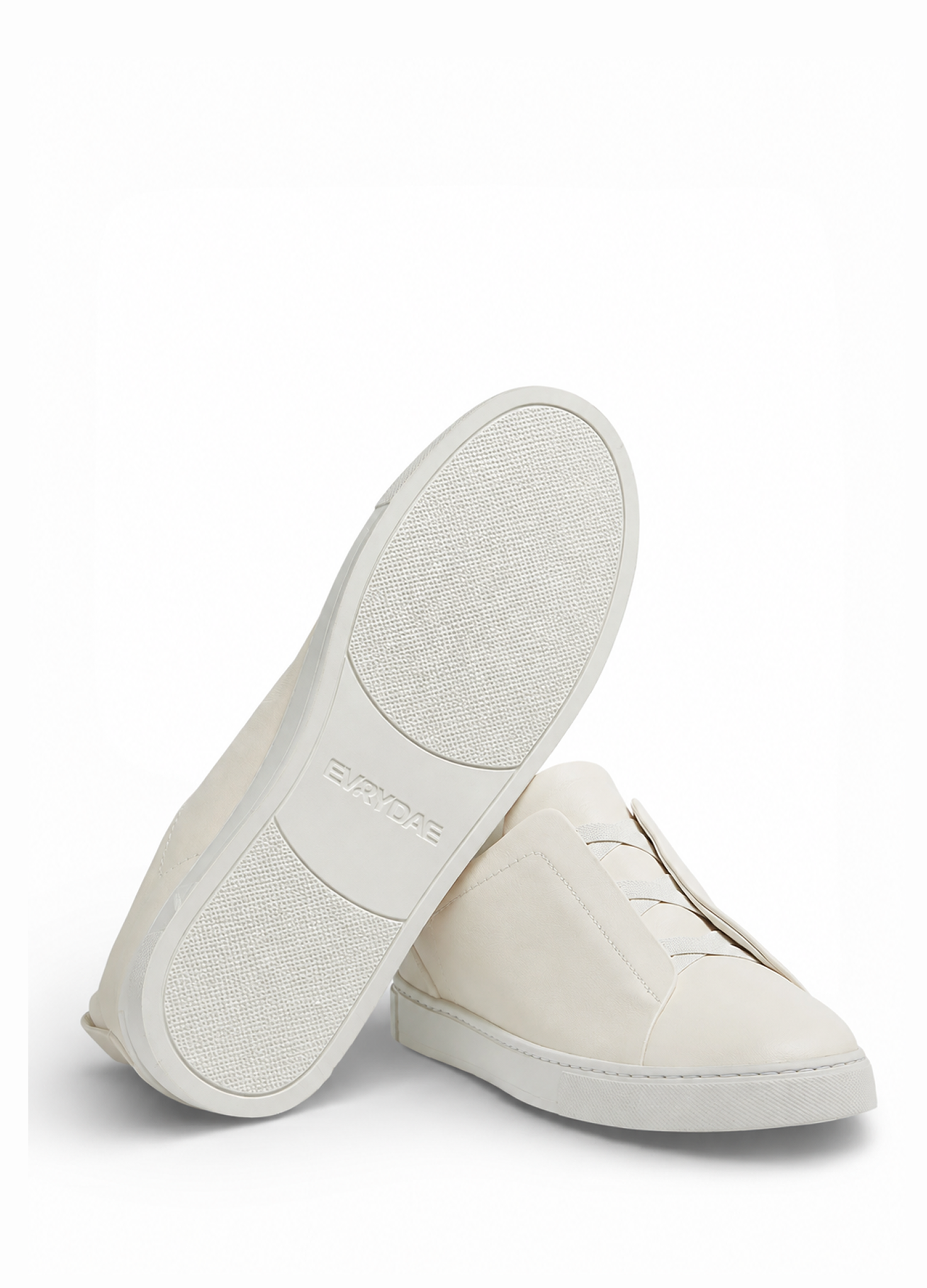 ICONIC TRIPPLE BAND SNEAKER