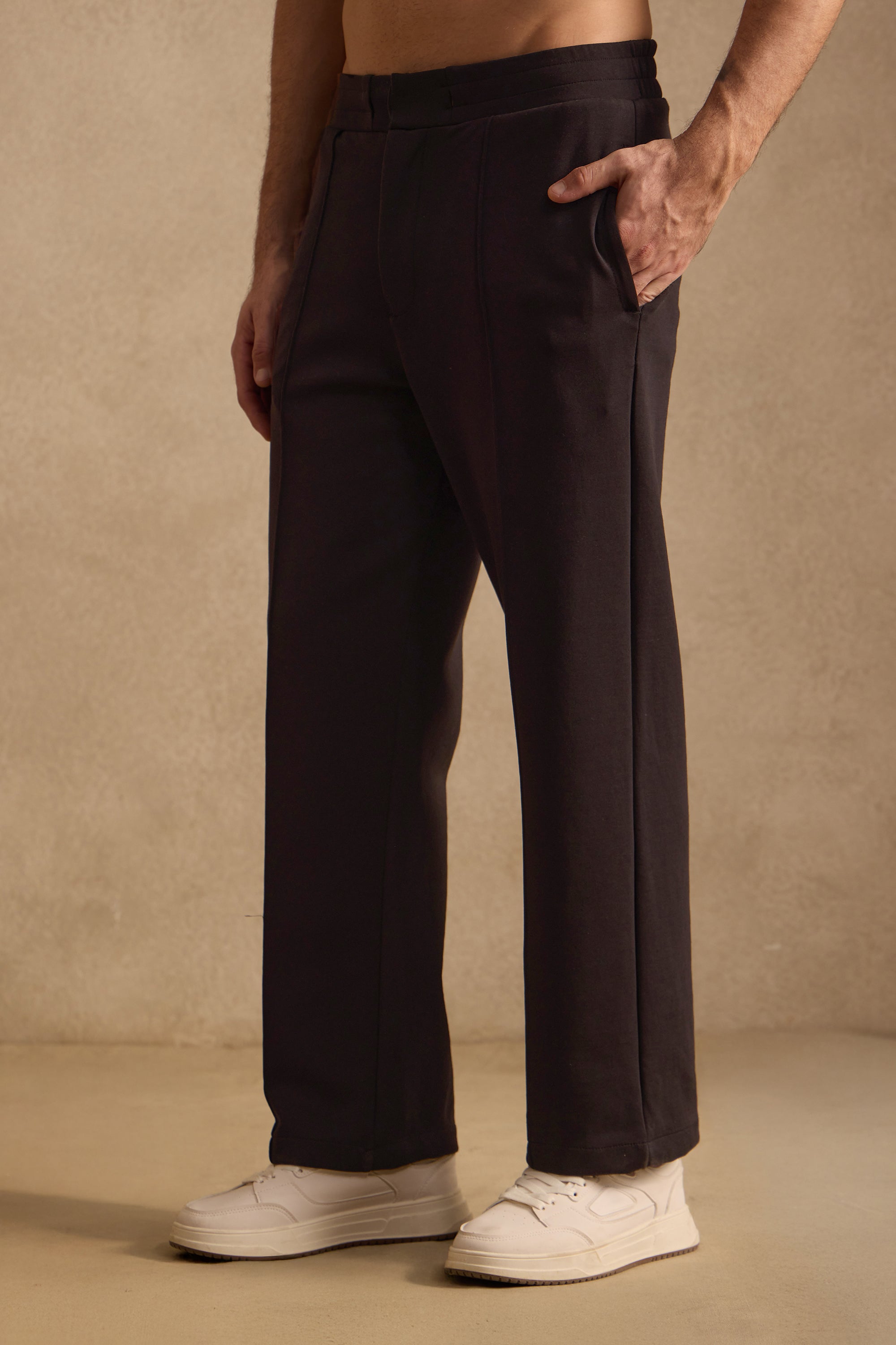 EVRYDAE PIN TUCK PANTS