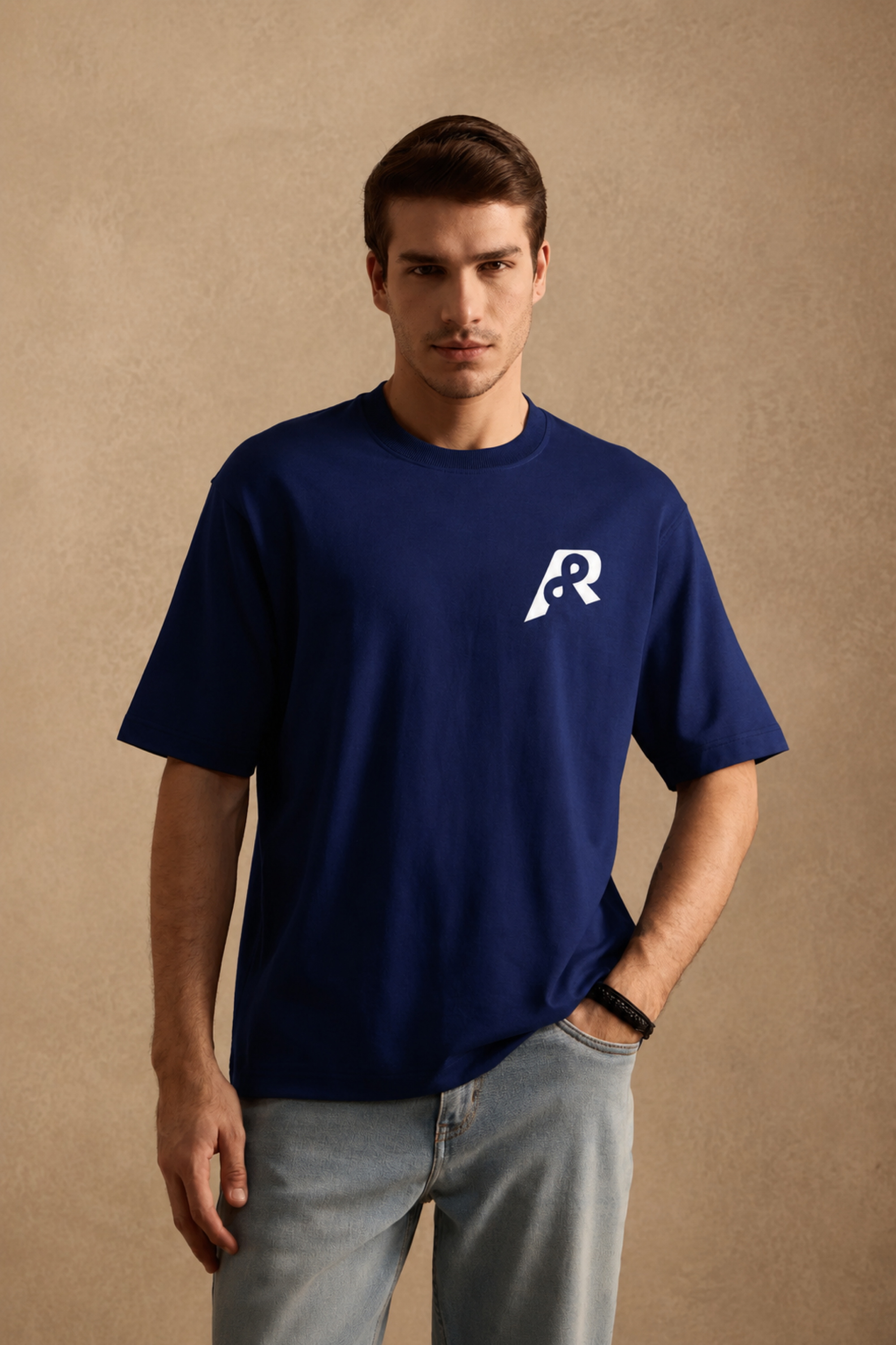 THE BAMBOO CREW TSHIRT IN ROYAL NAVY