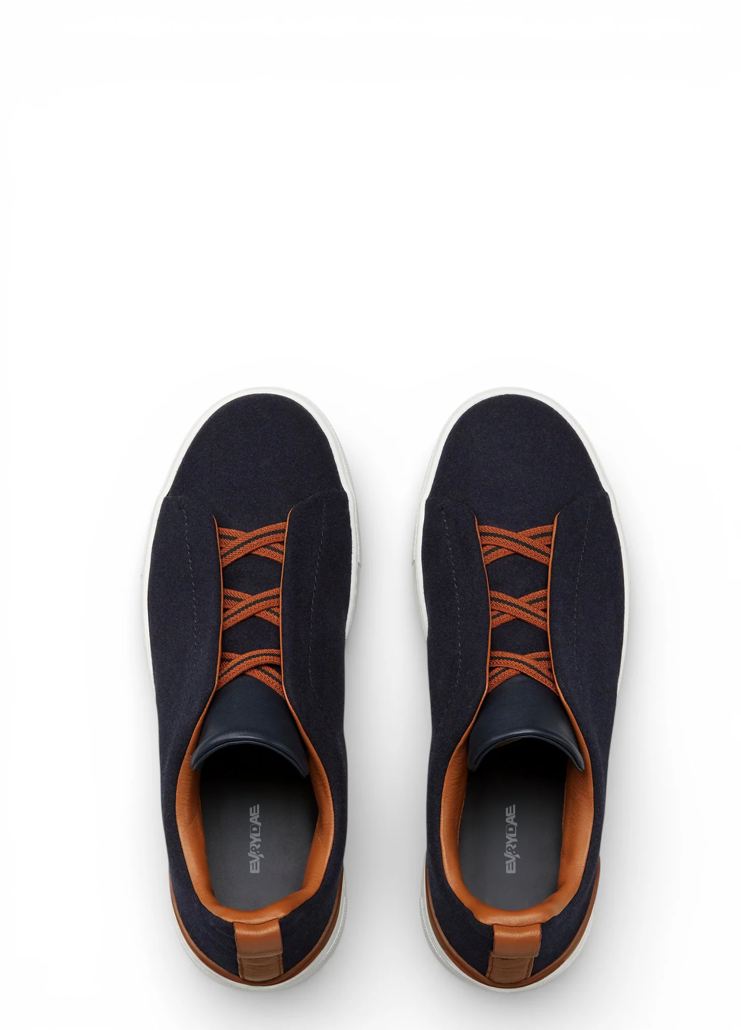 ICONIC TRIPPLE BAND SNEAKER