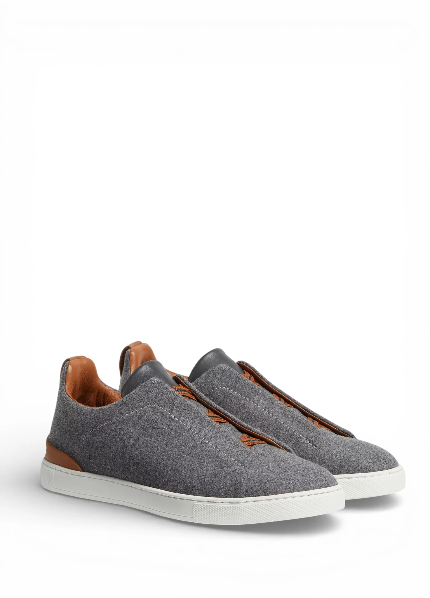 ICONIC TRIPPLE BAND SNEAKER