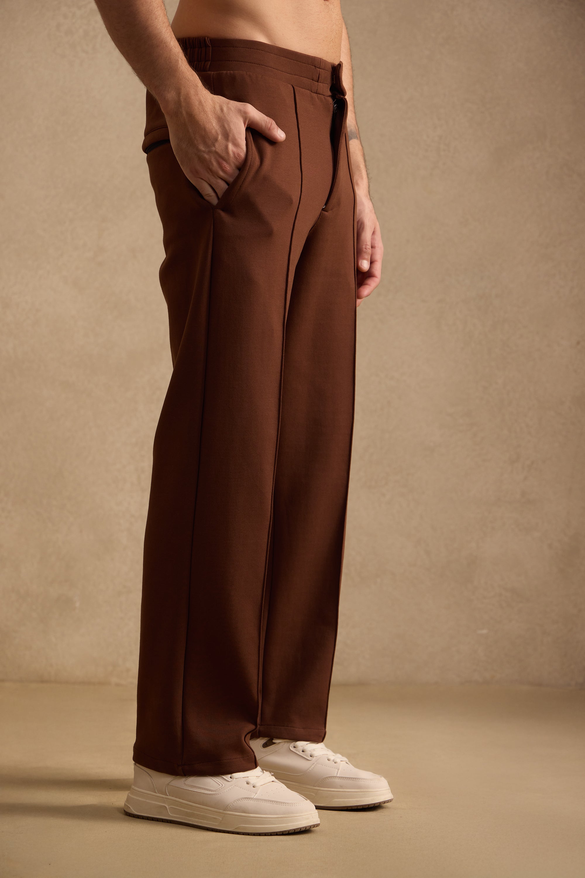 EVRYDAE PIN TUCK PANTS