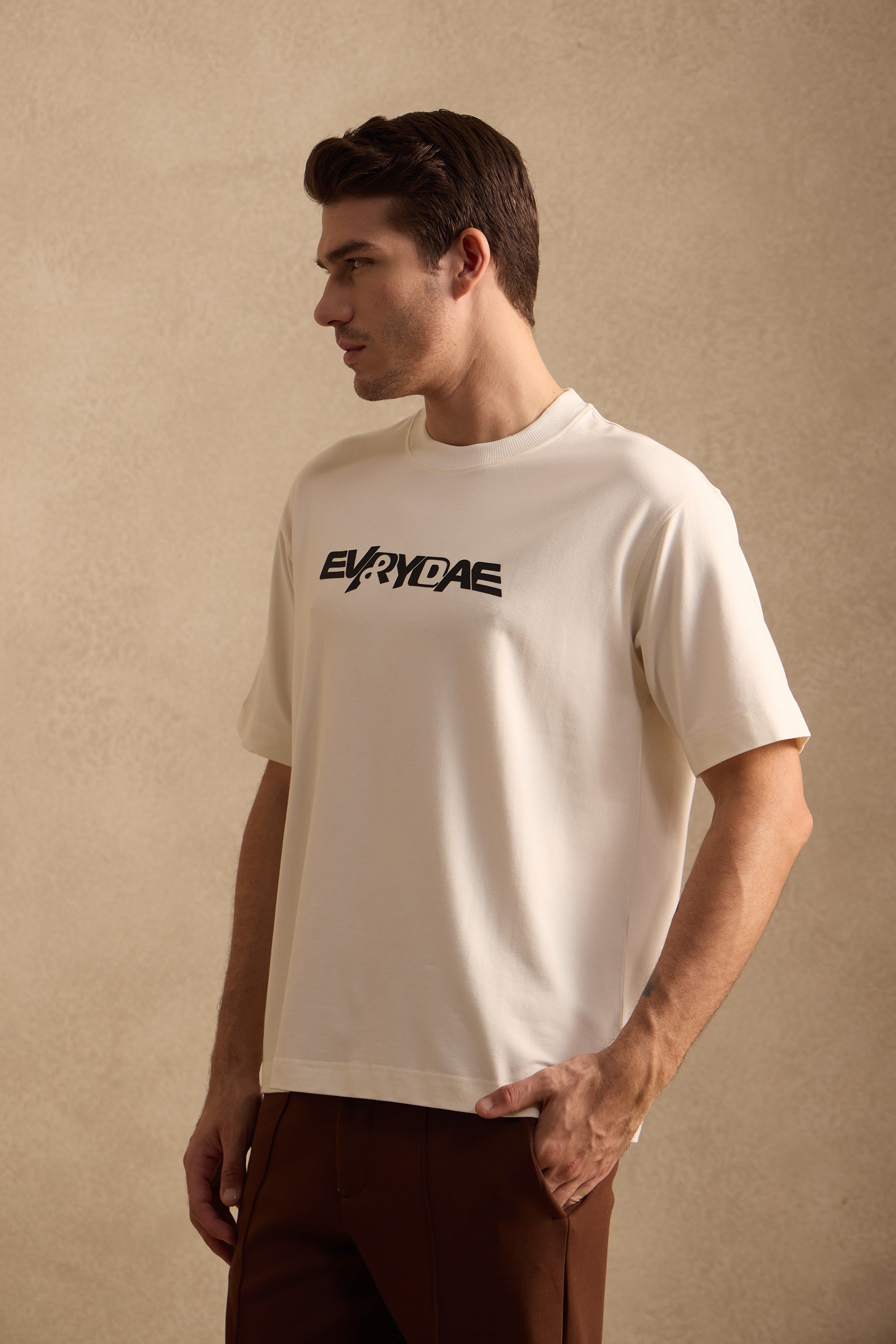 THE BAMBOO CREW TSHIRT IN OFF WHITE