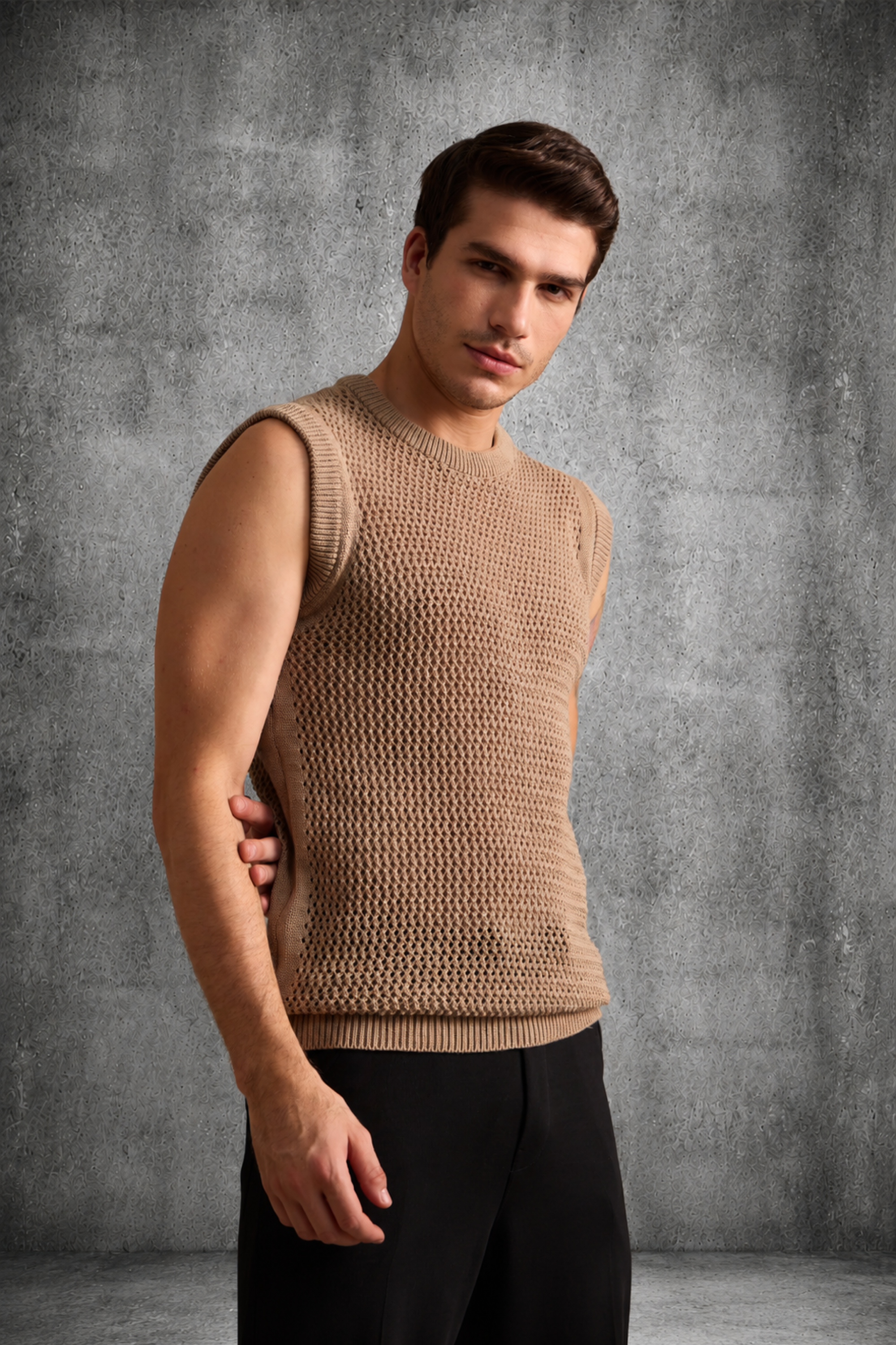 MESH KNIT TANK IN SAND BEIGE