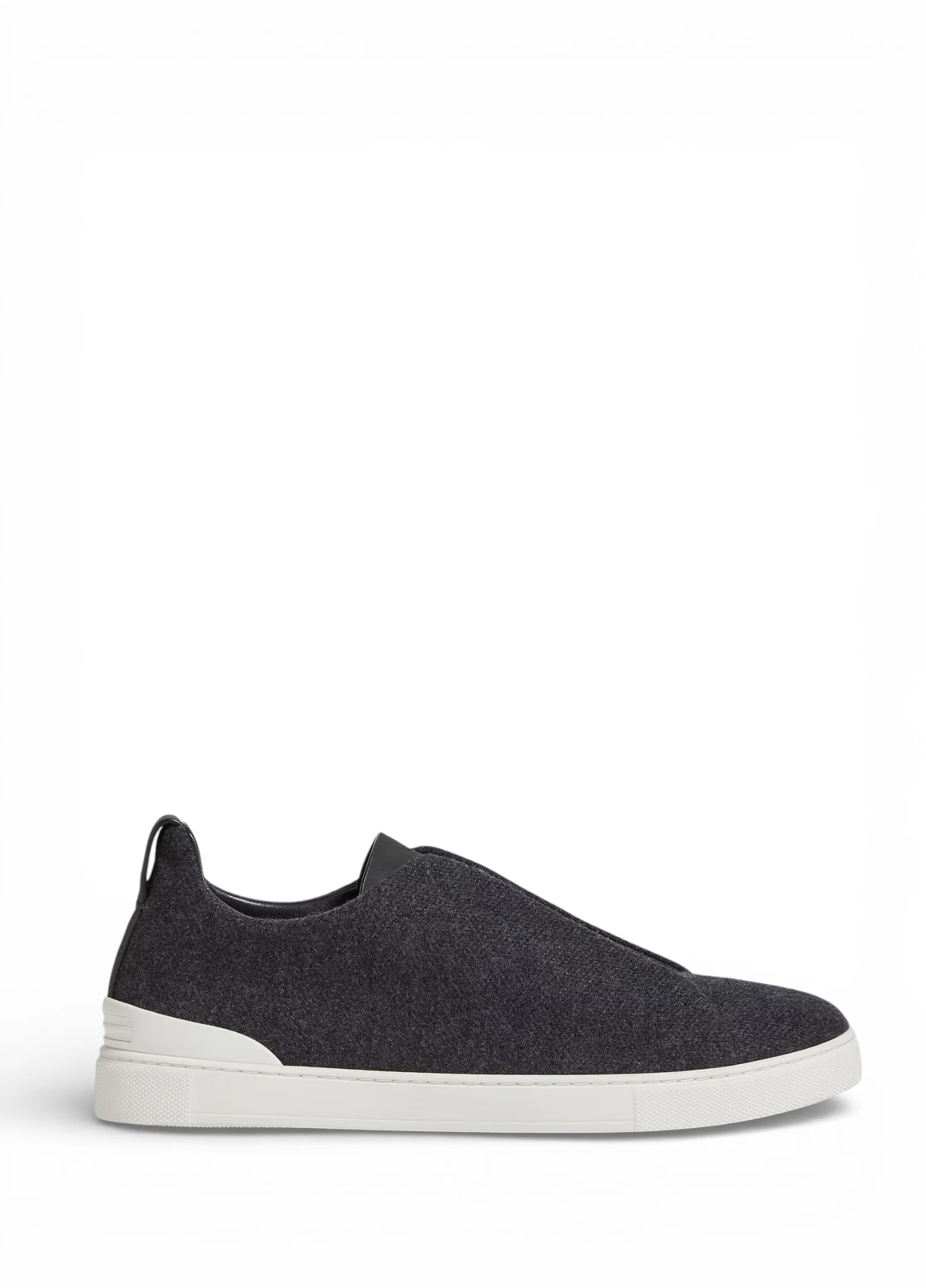 ICONIC TRIPPLE BAND SNEAKER