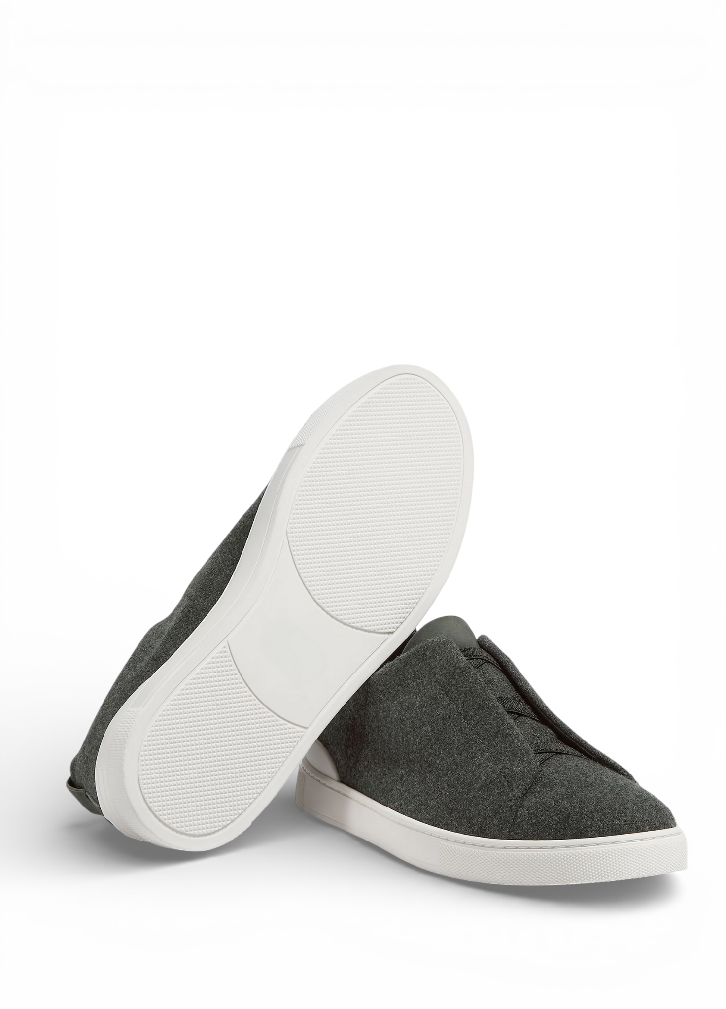 ICONIC TRIPPLE BAND SNEAKER