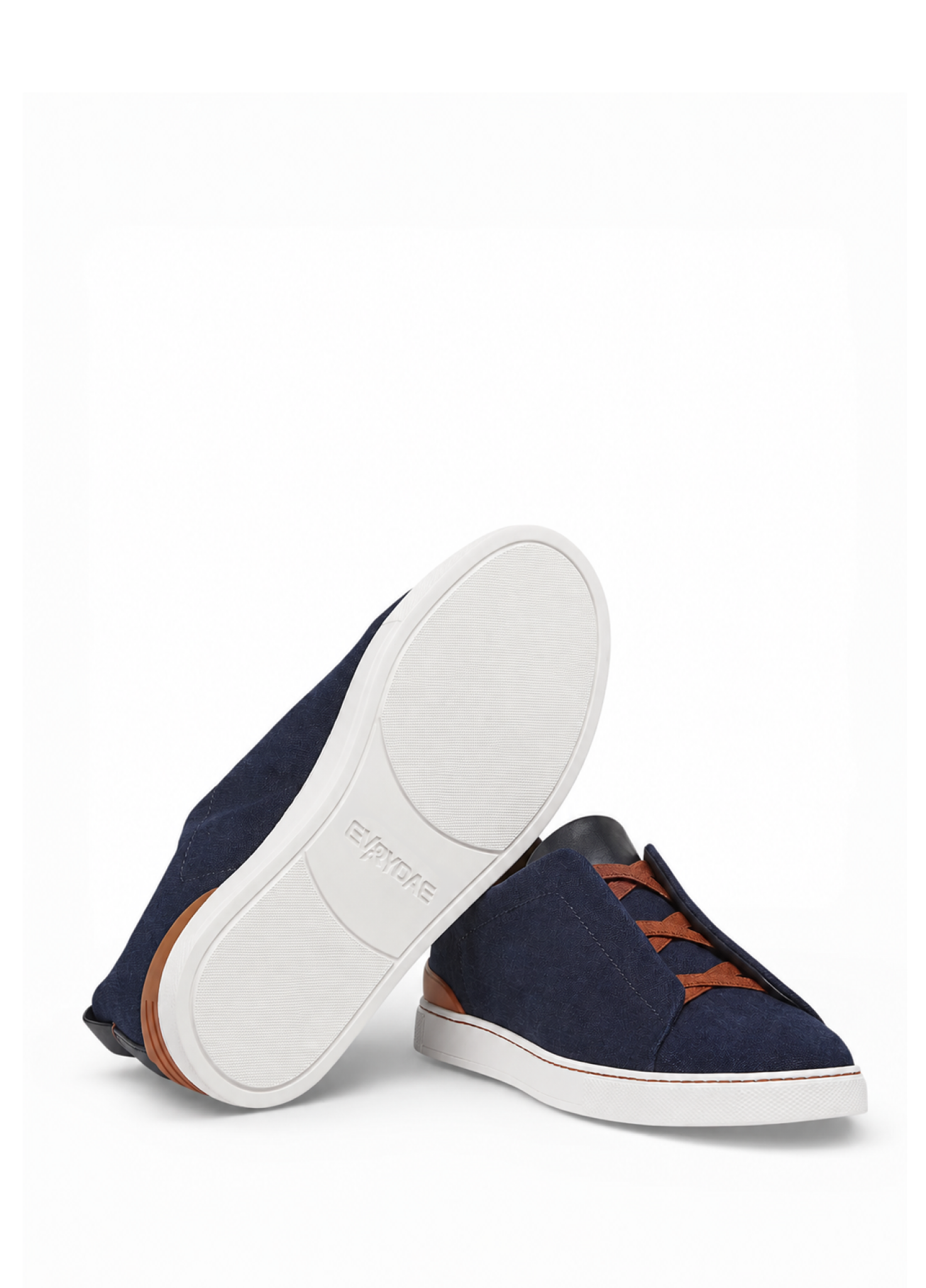 ICONIC TRIPPLE BAND SNEAKER