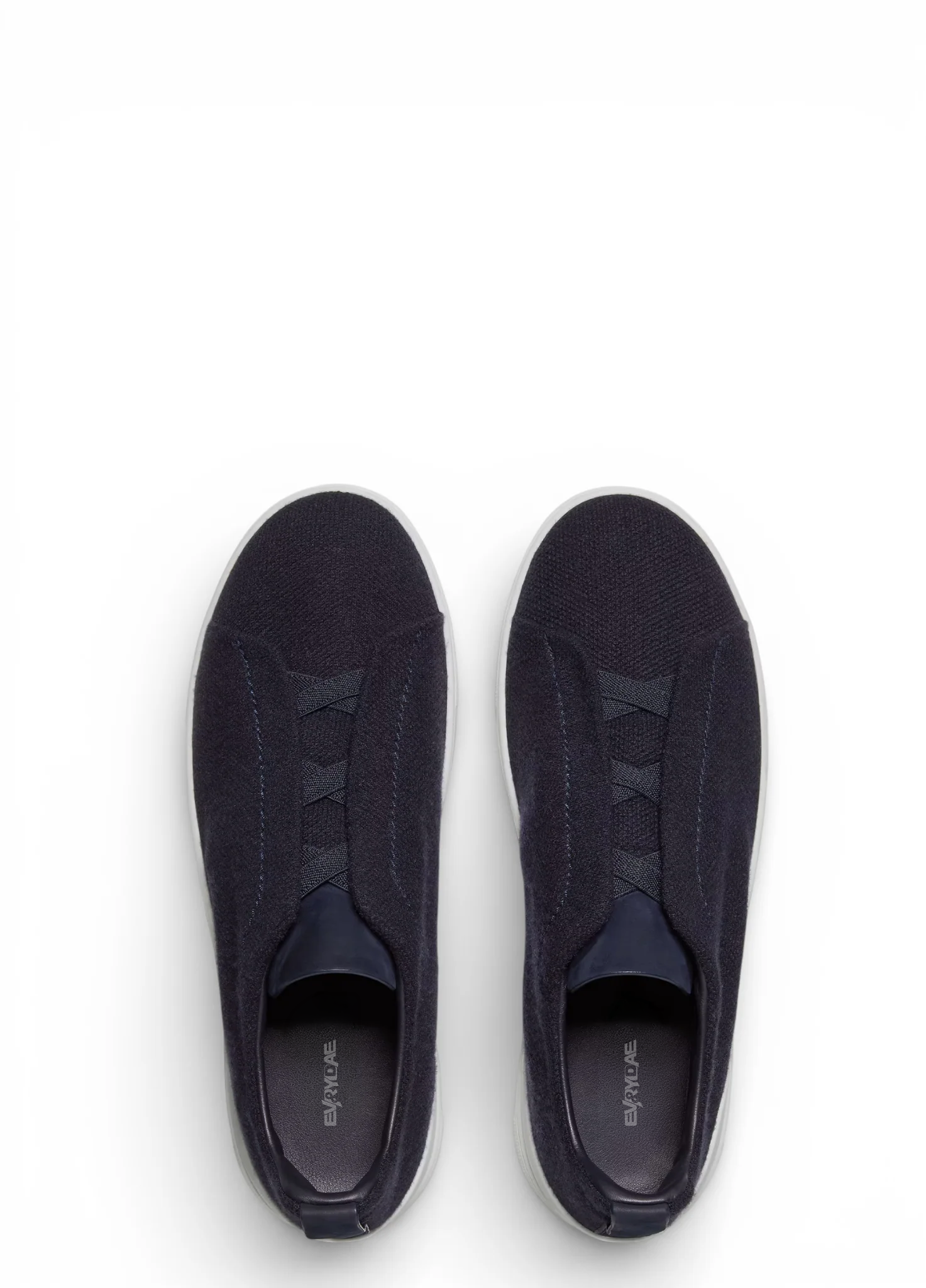 ICONIC TRIPPLE BAND SNEAKER