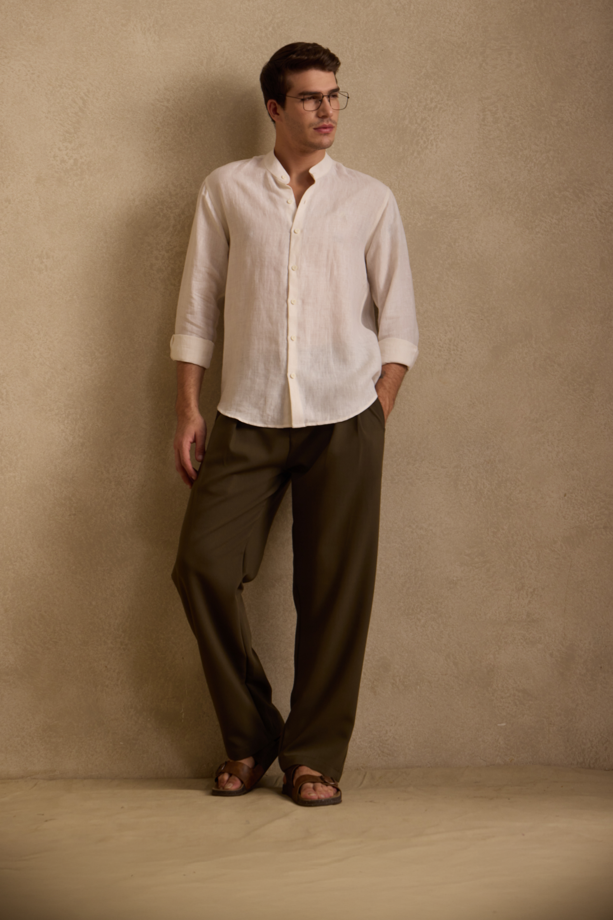 THE SEOUL PLEATED PANTS IN DARK OLIVE