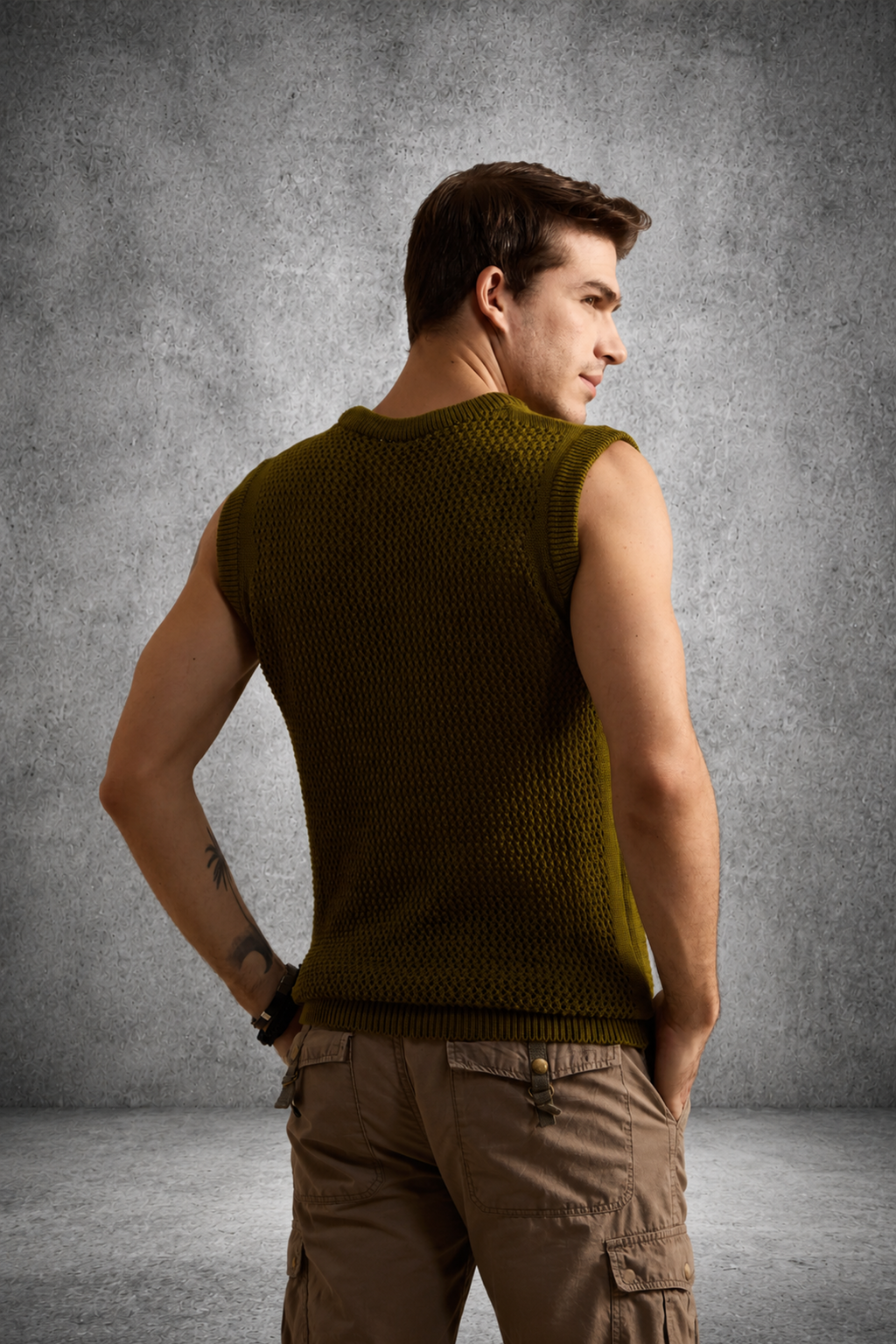 MESH KNIT TANK IN FERN GREEN