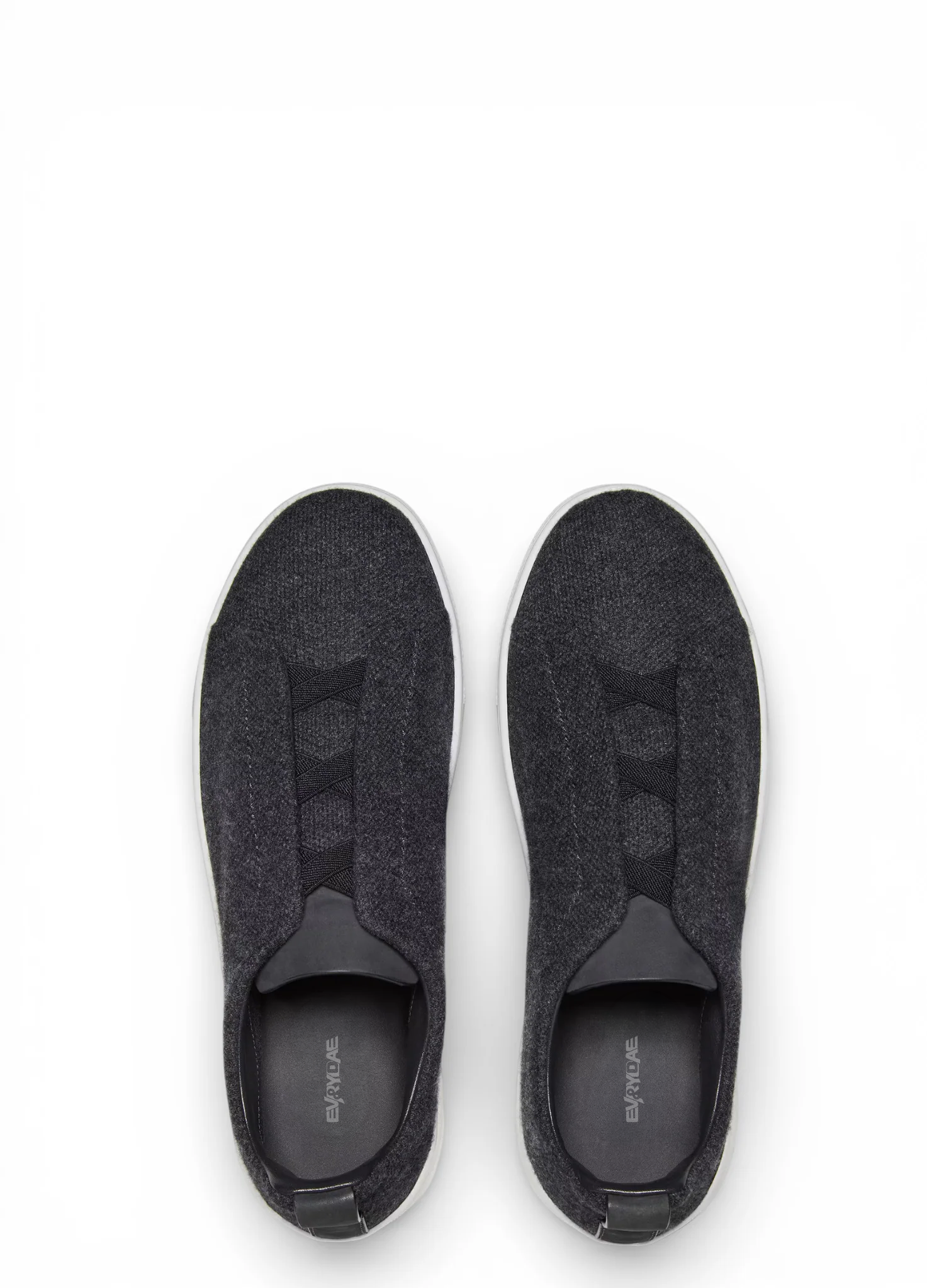 ICONIC TRIPPLE BAND SNEAKER