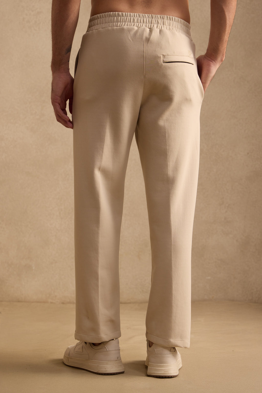 EVRYDAE PIN TUCK PANTS