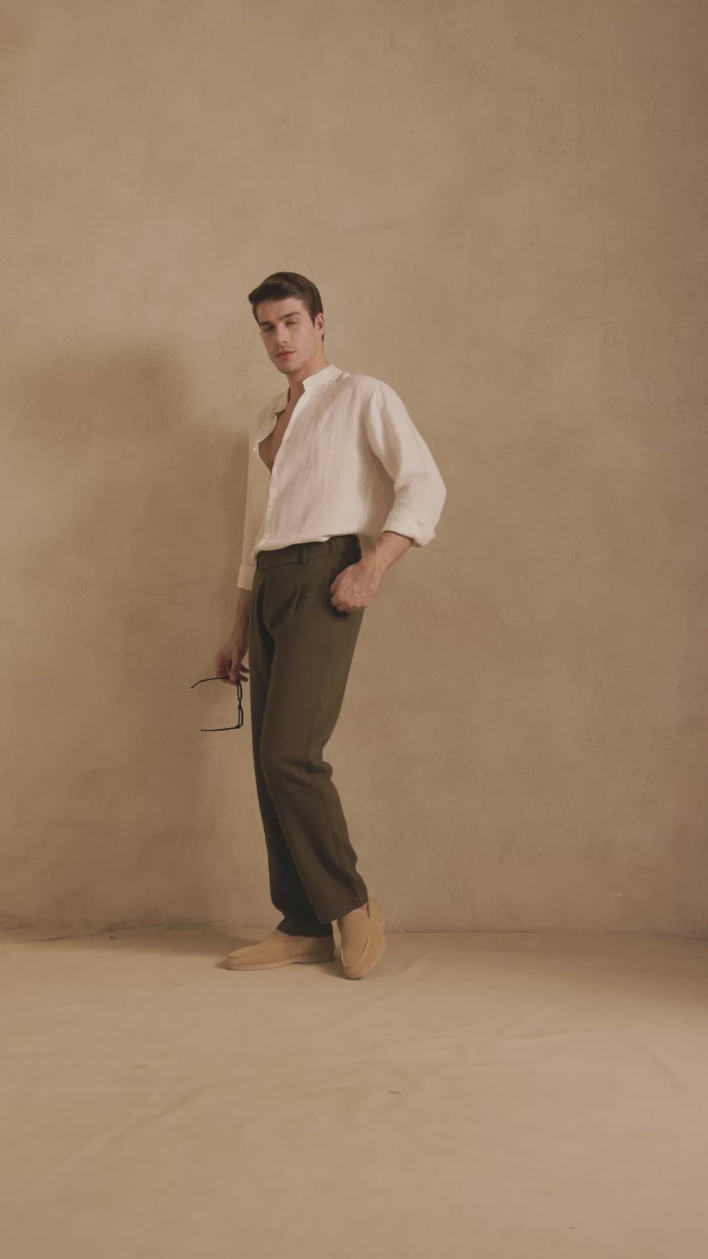 THE SEOUL LINEN PANTS IN DARK OLIVE