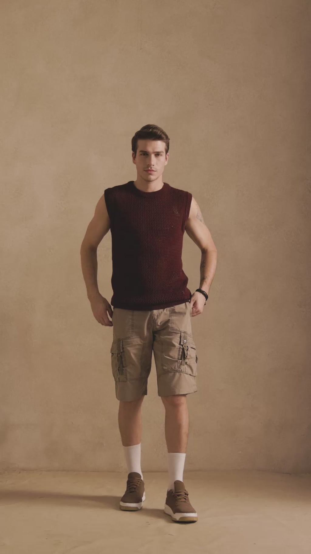 MESH KNIT TANK IN BURGUNDY
