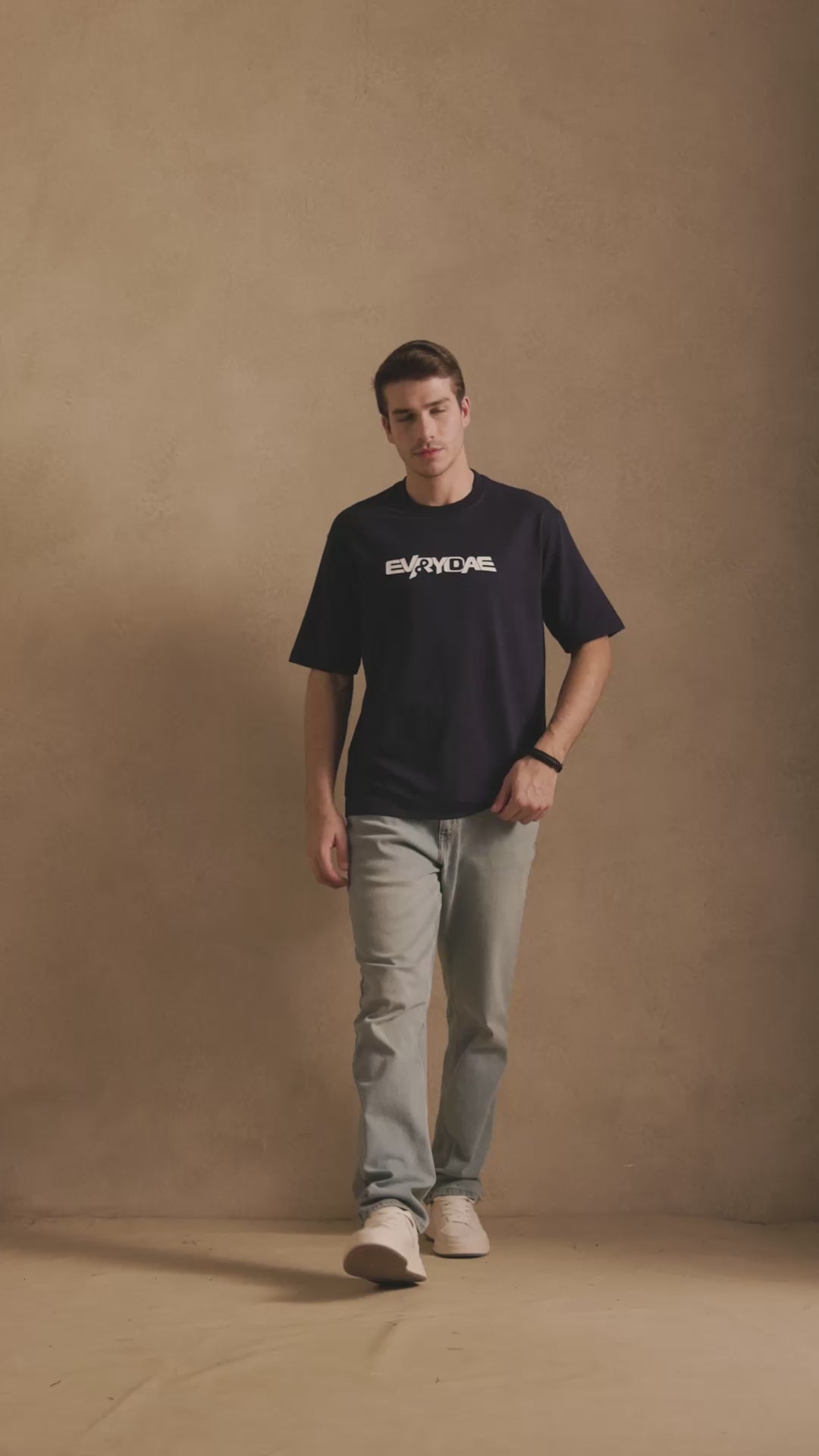 THE BAMBOO CREW TSHIRT IN ROYAL NAVY