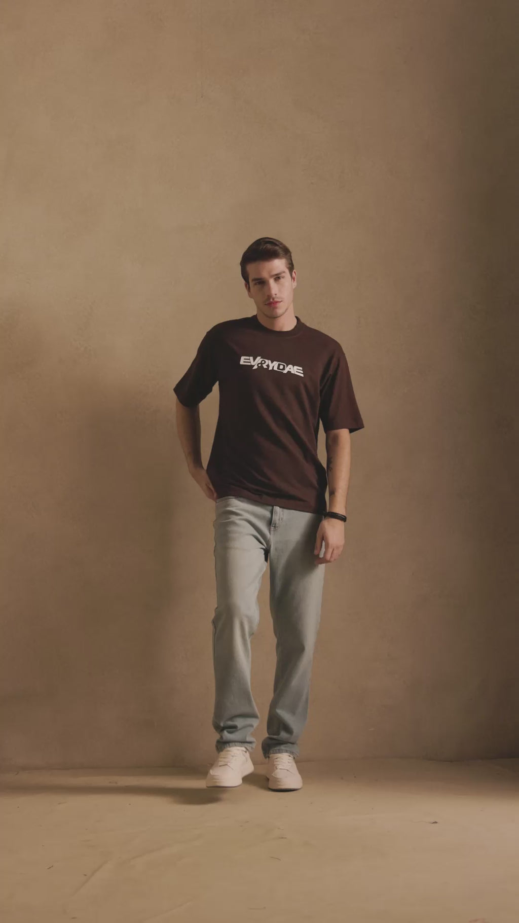 THE BAMBOO CREW NECK IN EXPRESSO BROWN