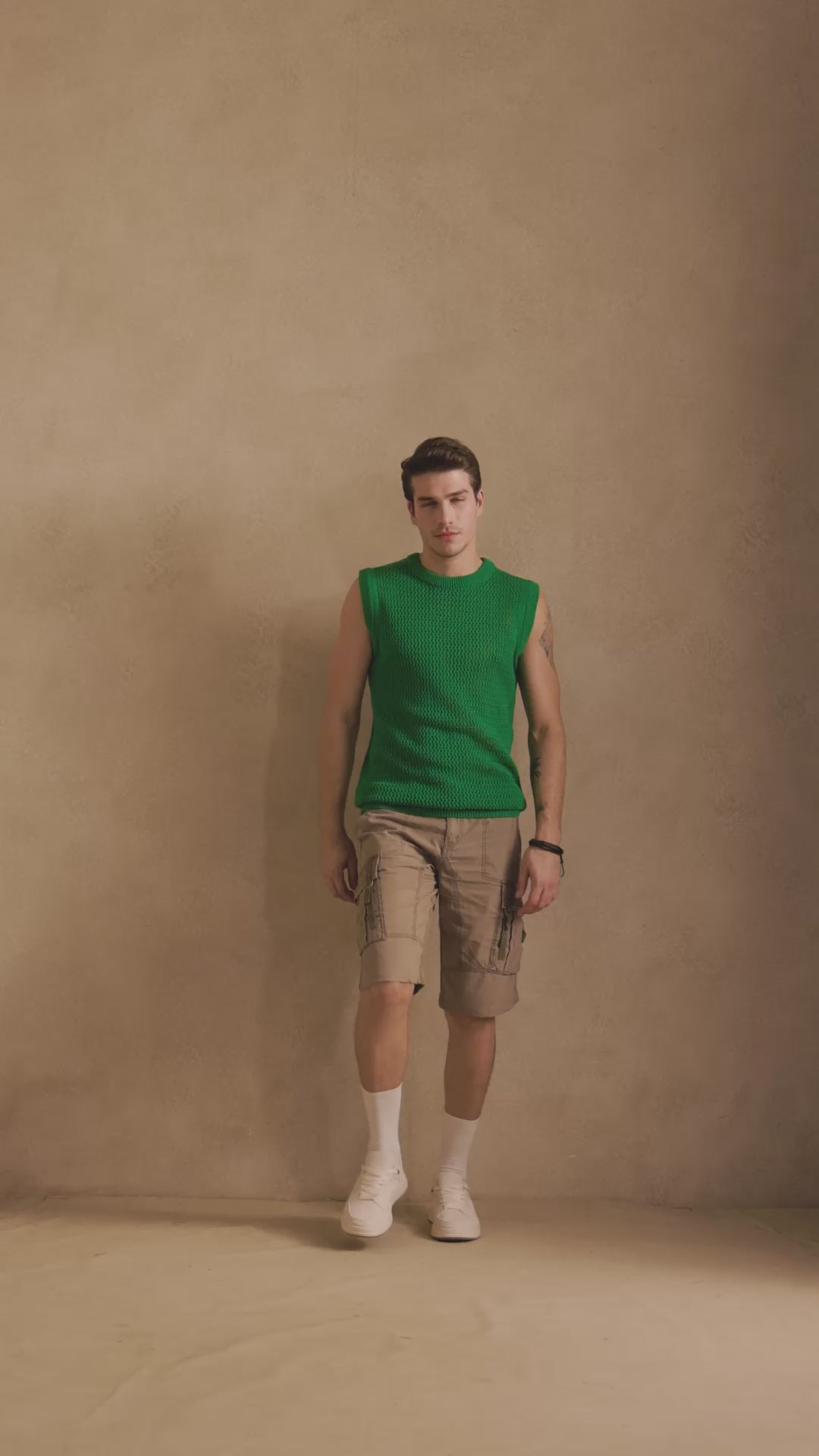 MESH KNIT TANK IN EMERALD GREEN